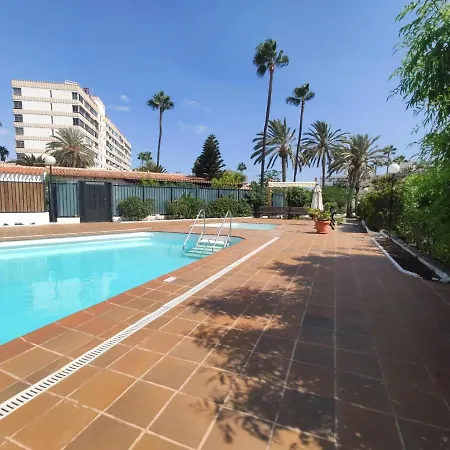 Holiday home 2 Bedroom Next Yumbo Center. Free Parking