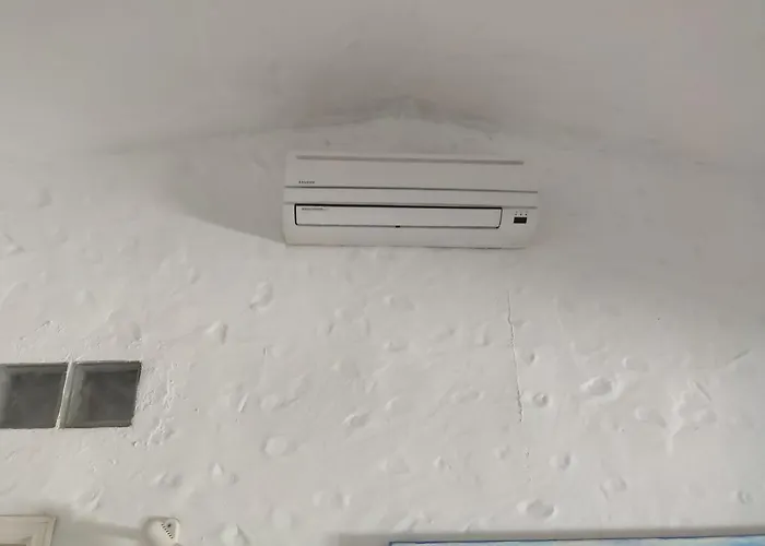 Будинок відпочинку 2 Bedroom Next Yumbo Center. Free Parking *