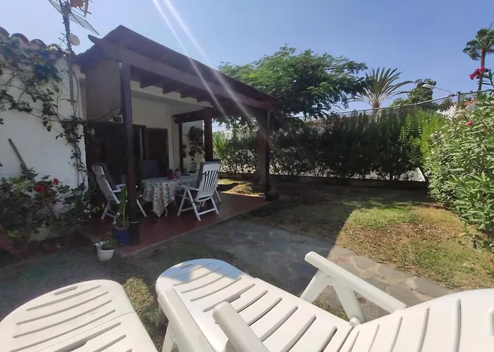 2 Bedroom Next Yumbo Center. Free Parking Playa del Ingles (Gran Canaria)