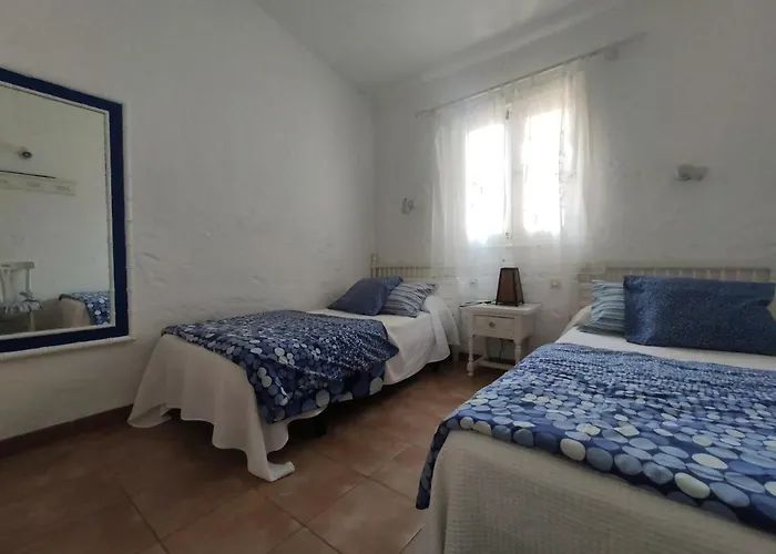 Holiday home 2 Bedroom Next Yumbo Center. Free Parking *