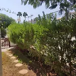 2 Bedroom Next Yumbo Center. Free Parking プラヤ・デル・イングレス