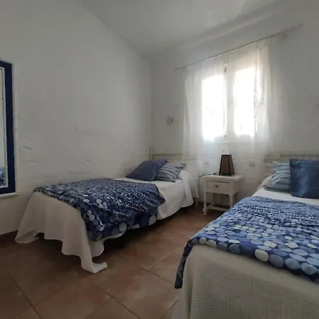 Semesterbostad 2 Bedroom Next Yumbo Center. Free Parking *